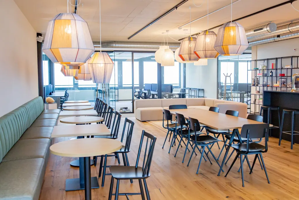 Lounge und Gemeinschaftsbereich im Work-In in Frauenfeld